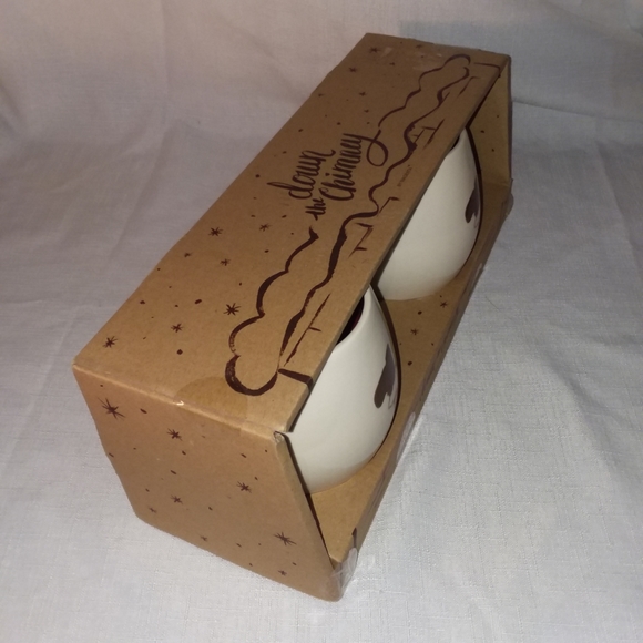 Magenta Down The Chimney Christmas Santa Mugs Coffee Cocoa Cups Set of 2 NEW - Picture 8 of 10